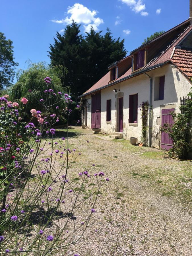 Gite Les Tazons - Pays De George Sand Montipouret Экстерьер фото